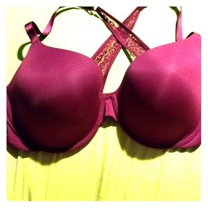 Racer back t-shirt bra